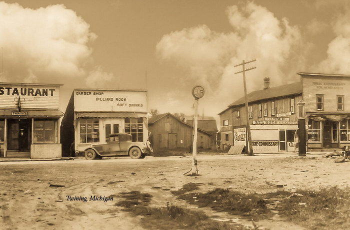 Armada - Old Post Card Photo (newer photo)